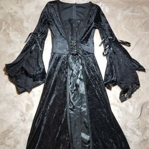 x SOLD × Lip Service Gothic Velvet Lace Dress Renaissance